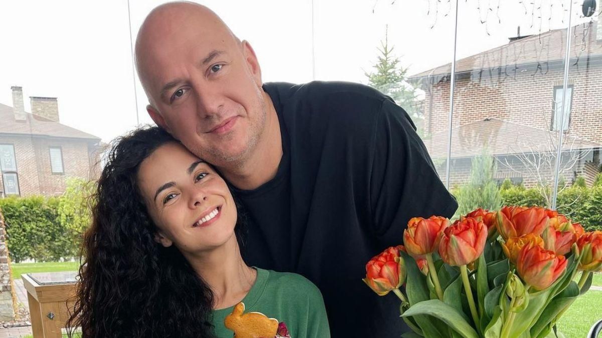 Настя Каменских отпраздновала Пасху с Потапом: фото Настя Каменских отпраздновала Пасху с Потапом: фото