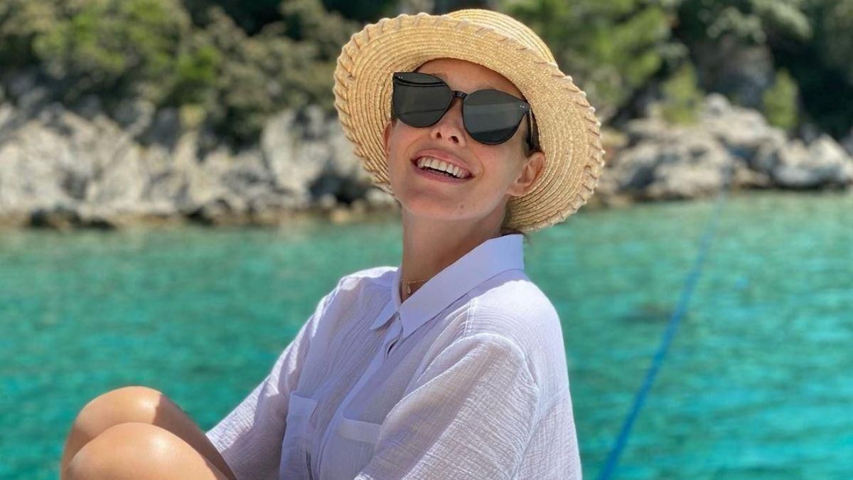 Вагітна Катя Осадча показала нові фото з відпустки Вагітна Катя Осадча показала нові фото з відпустки