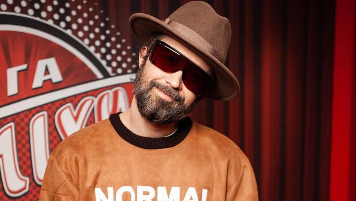 Сергей Бабкин полетел с женой в Австрию для 3 операции на глазах Сергей Бабкин полетел с женой в Австрию для 3 операции на глазах