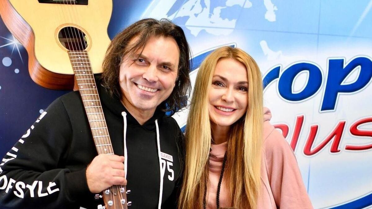 Виталий Борисюк сделал Ольге Сумской в день серебряной свадьбы Виталий Борисюк сделал Ольге Сумской в день серебряной свадьбы