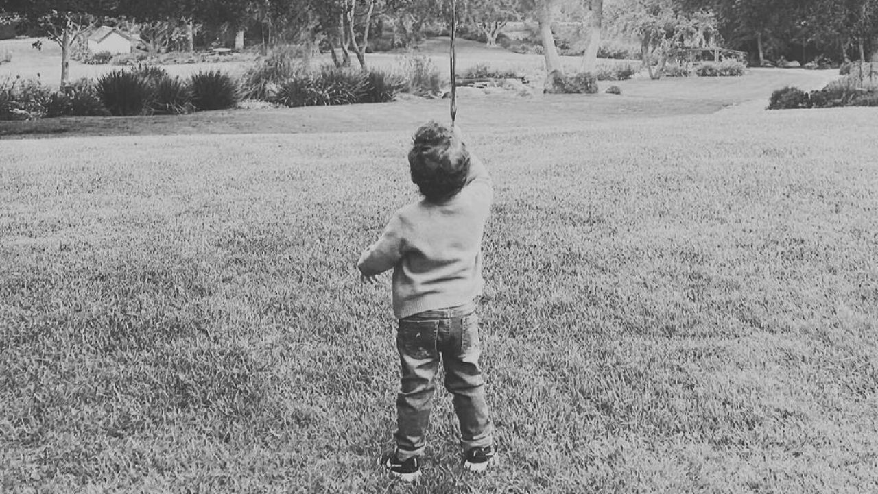 Меган Маркл і принц Гаррі поділилися новим фото сина Арчі Меган Маркл і принц Гаррі поділилися новим фото сина Арчі