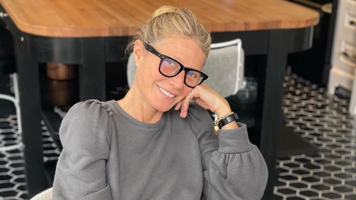 Гвинет Пэлтроу едва не спилась на карантине Гвинет Пэлтроу едва не спилась на карантине