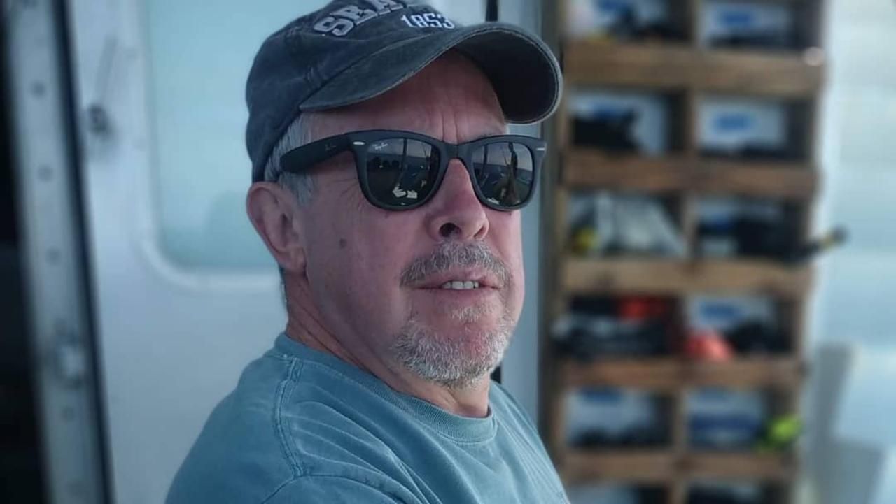 Андрей Макаревич дал концерт во Львове и погулял по городу Андрей Макаревич дал концерт во Львове и погулял по городу