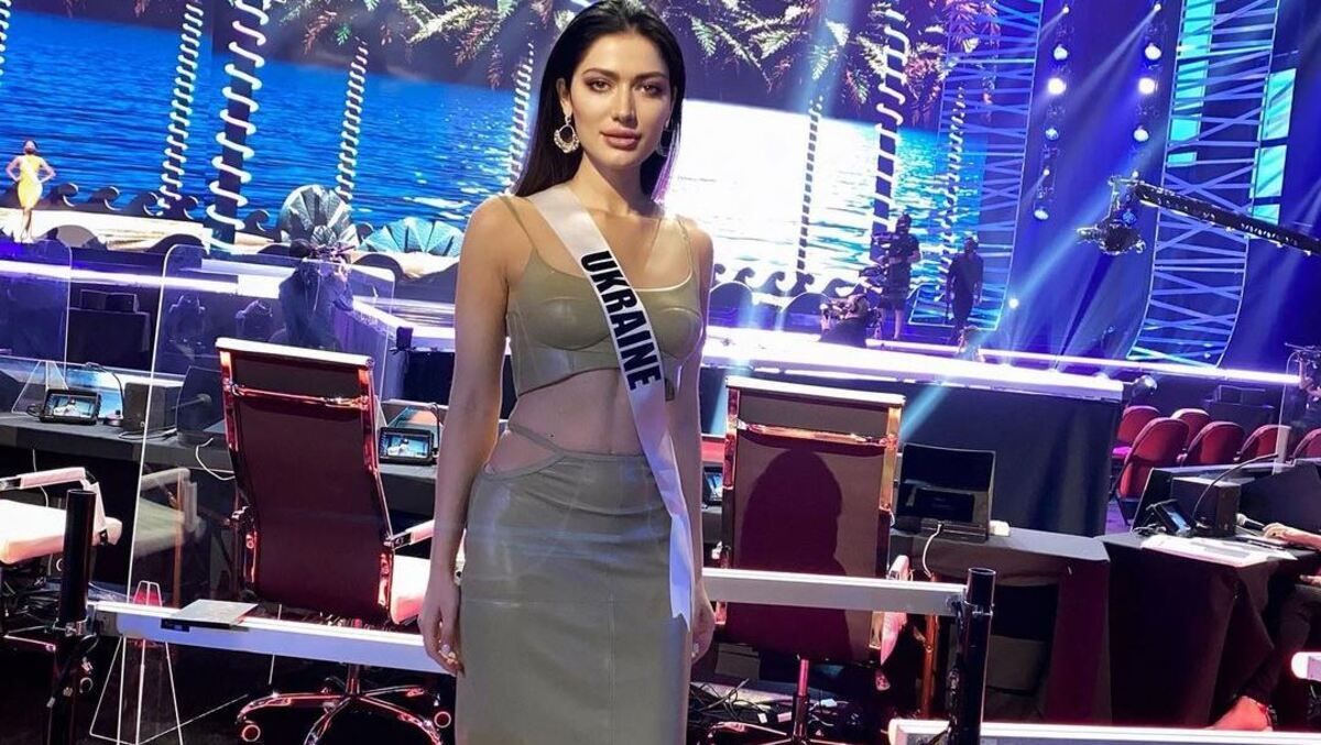 Розкішні образи Міс України, в яких вона готувалась до Міс Всесвіт Розкішні образи Міс України, в яких вона готувалась до Міс Всесвіт