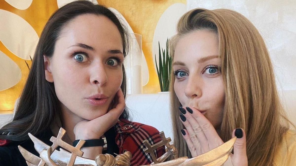 Юлия Санина поделилась редким селфи с Тиной Кароль: фото Юлия Санина поделилась редким селфи с Тиной Кароль: фото