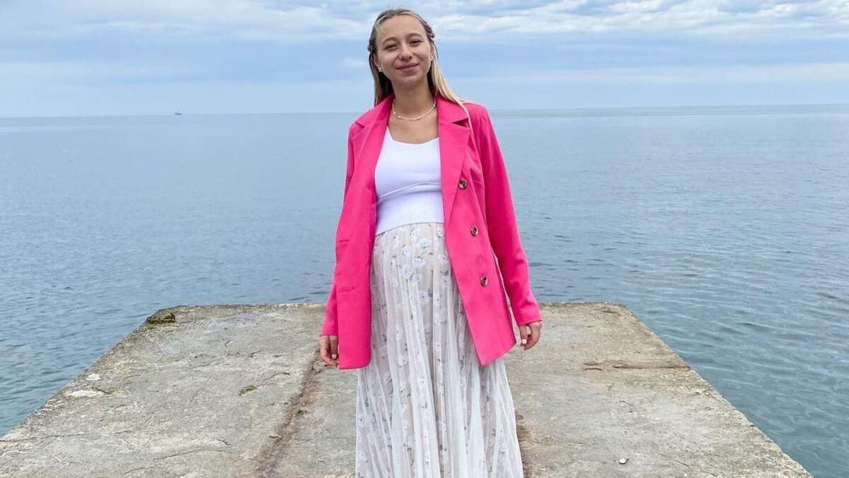 Беременная жена Виктора Павлика отдыхает в Одессе: волшебные фото Беременная жена Виктора Павлика отдыхает в Одессе: волшебные фото