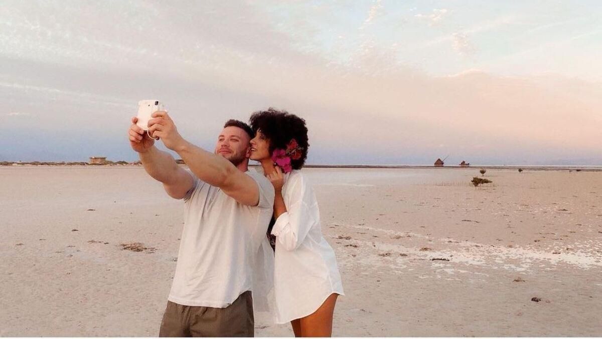 Холостяк и Розали создали мультик из сказки о любви: видео Холостяк и Розали создали мультик из сказки о любви: видео