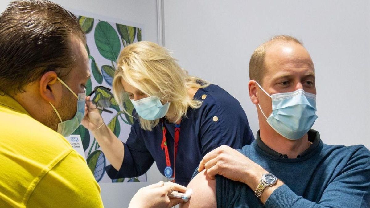 Принц Уильям вакцинировался против коронавируса Принц Уильям вакцинировался против коронавируса