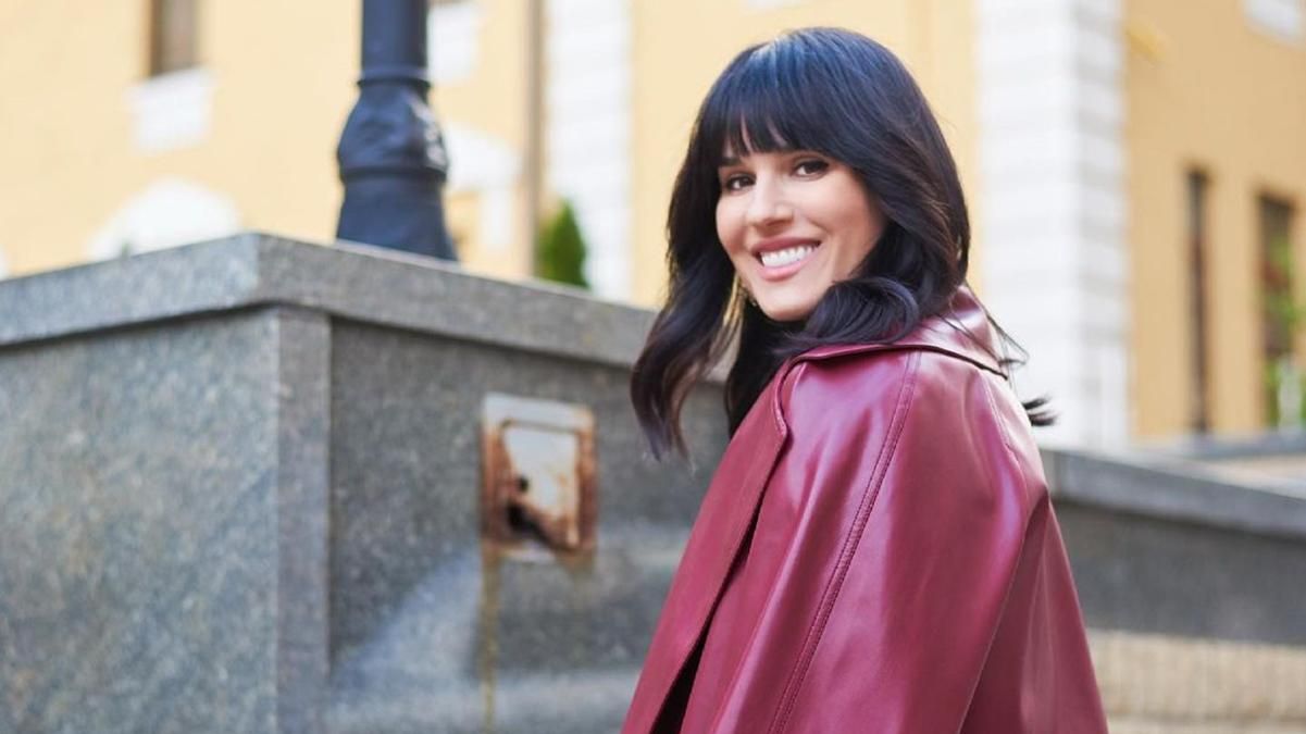 Маша Ефросинина захватила образом в пальто за 20 тысяч гривен: фото Маша Ефросинина захватила образом в пальто за 20 тысяч гривен: фото