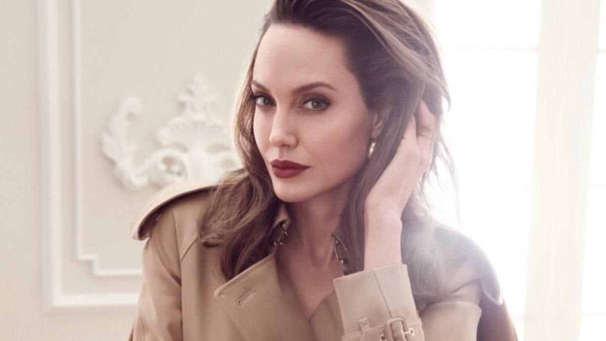 Анджелина Джоли возмущена решением суда относительно опеки над детьми
