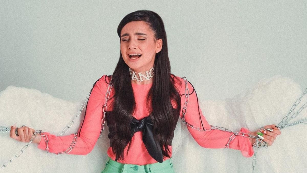 Анну Тринчер ограбили в поезде: что украли у певицы Анну Тринчер ограбили в поезде: что украли у певицы