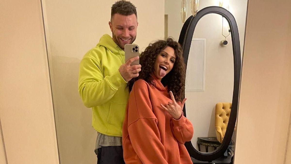 Анна с Холостяка-11 прокомментировала отношения с Михаилом Анна с Холостяка-11 прокомментировала отношения с Михаилом