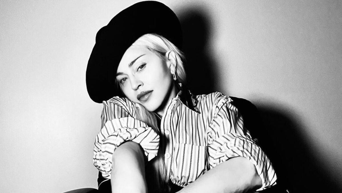 Сын Мадонны устроил домашнее дефиле в платье: видео и реакция сети Сын Мадонны устроил домашнее дефиле в платье: видео и реакция сети