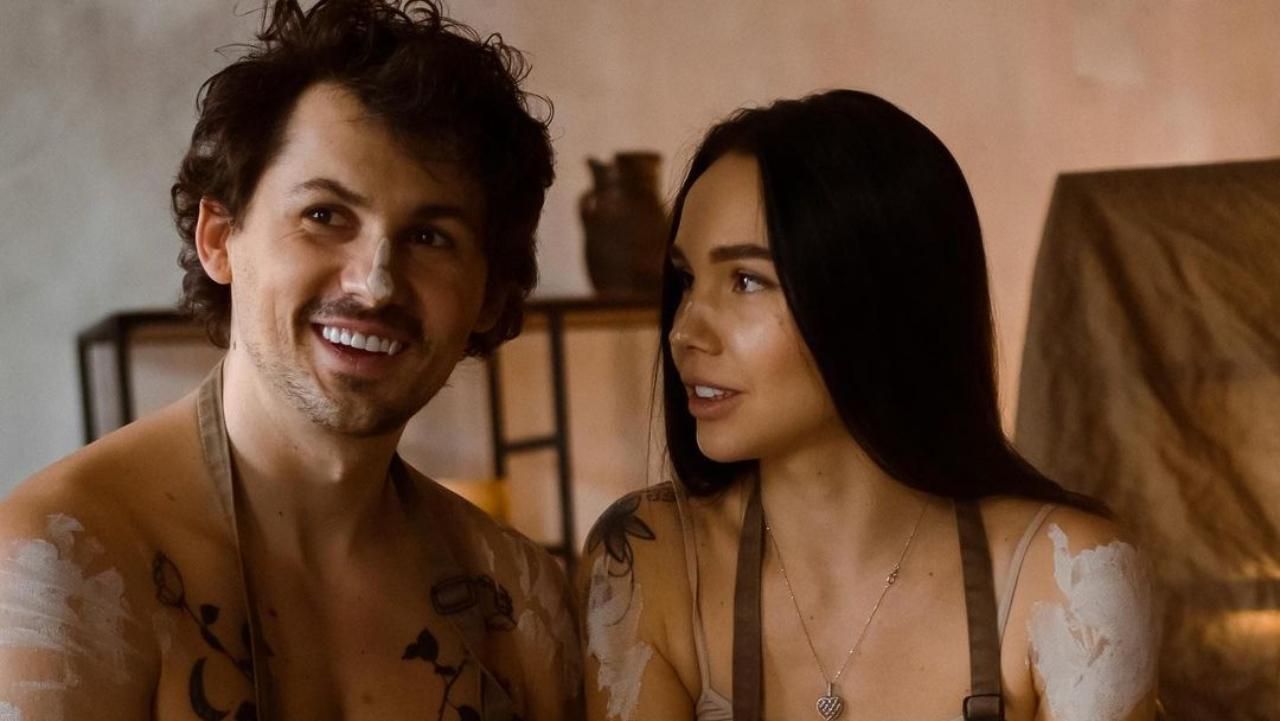 Женя Кот поделился, как смеется над своей женой Женя Кот поделился, как смеется над своей женой