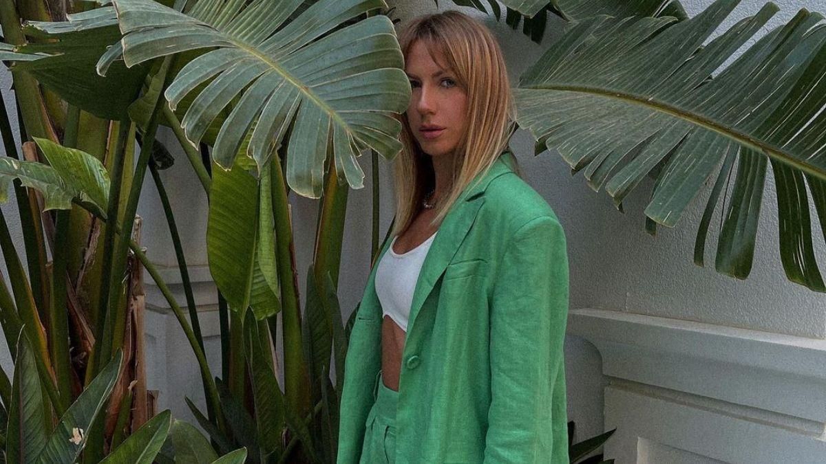 Леся Нікітюк захопила образом у трендовому костюмі: фото Леся Нікітюк захопила образом у трендовому костюмі: фото