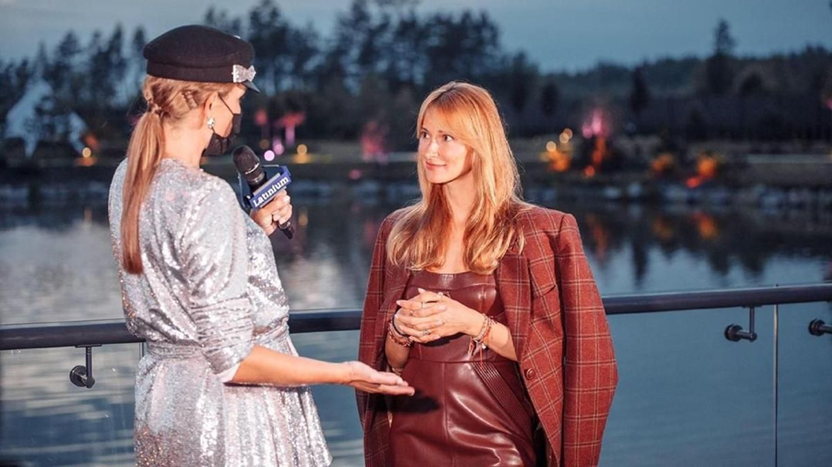 TAYANNA закрутила новый роман через интернет TAYANNA закрутила новый роман через интернет