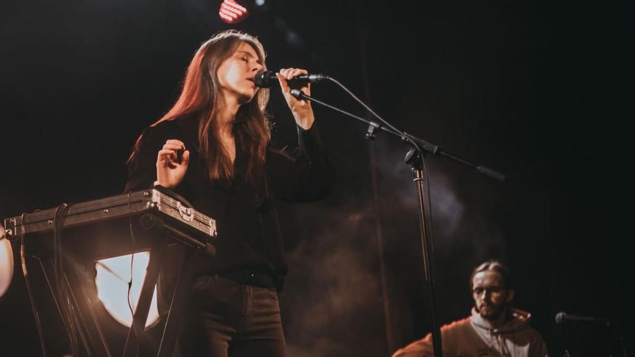 Один в каноэ выпустил второй альбом Один в каноэ выпустил второй альбом