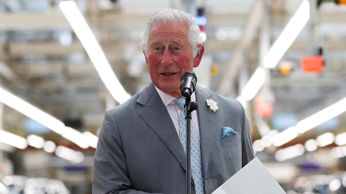 Принц Чарльз щасливий, що в Меган і Гаррі народилась донька Принц Чарльз щасливий, що в Меган і Гаррі народилась донька