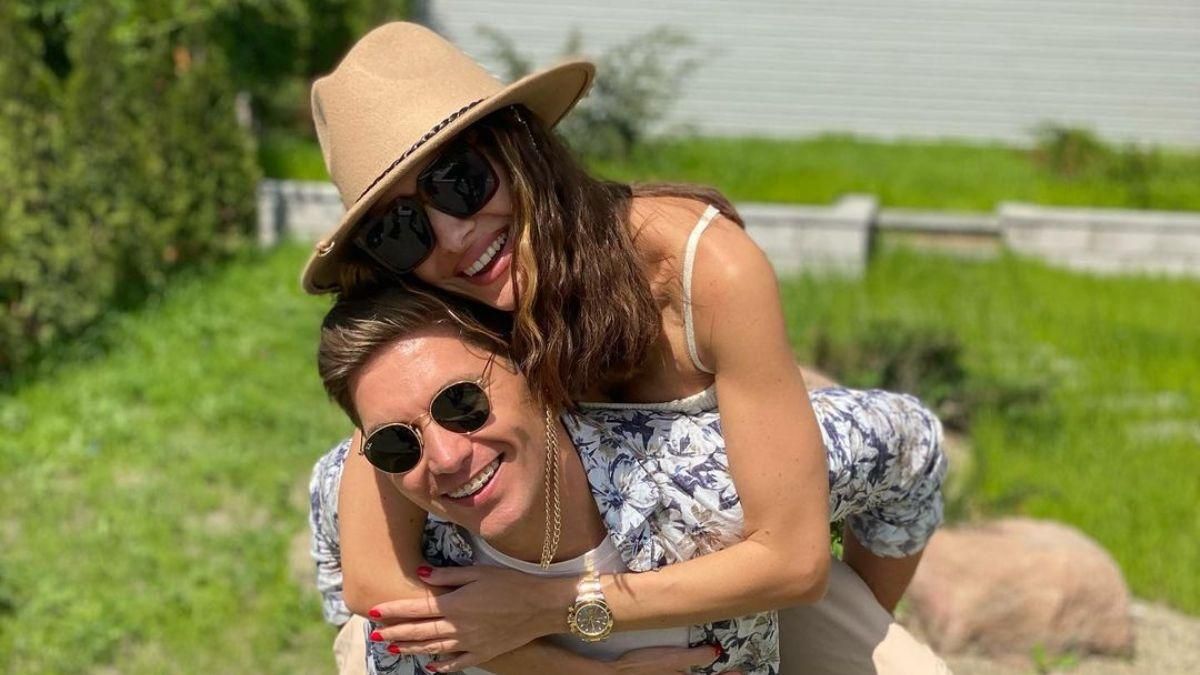 Дружина Володимира Остапчука поділилася рідкісним фото з коханим Дружина Володимира Остапчука поділилася рідкісним фото з коханим