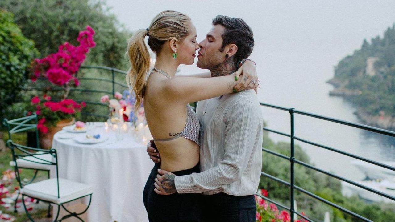 К'яра Ферраньї та Fedez мали романтичне побачення у Портофіно: фото К'яра Ферраньї та Fedez мали романтичне побачення у Портофіно: фото