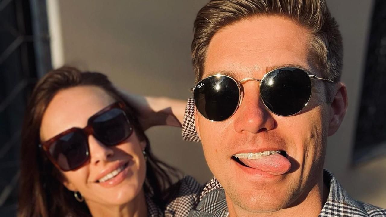 Остапчук з дружиною Христиною відпочивають у Чорногорії: відео Остапчук з дружиною Христиною відпочивають у Чорногорії: відео