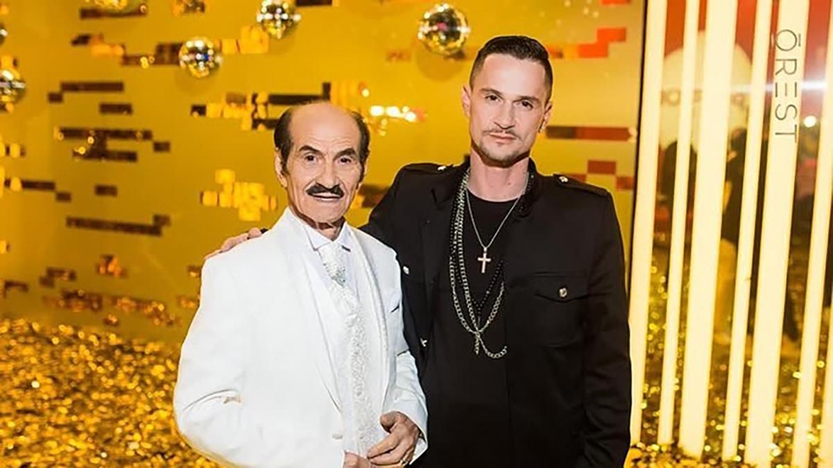 Сын Чапкиса опроверг его слова о сложных отношениях в семье Сын Чапкиса опроверг его слова о сложных отношениях в семье