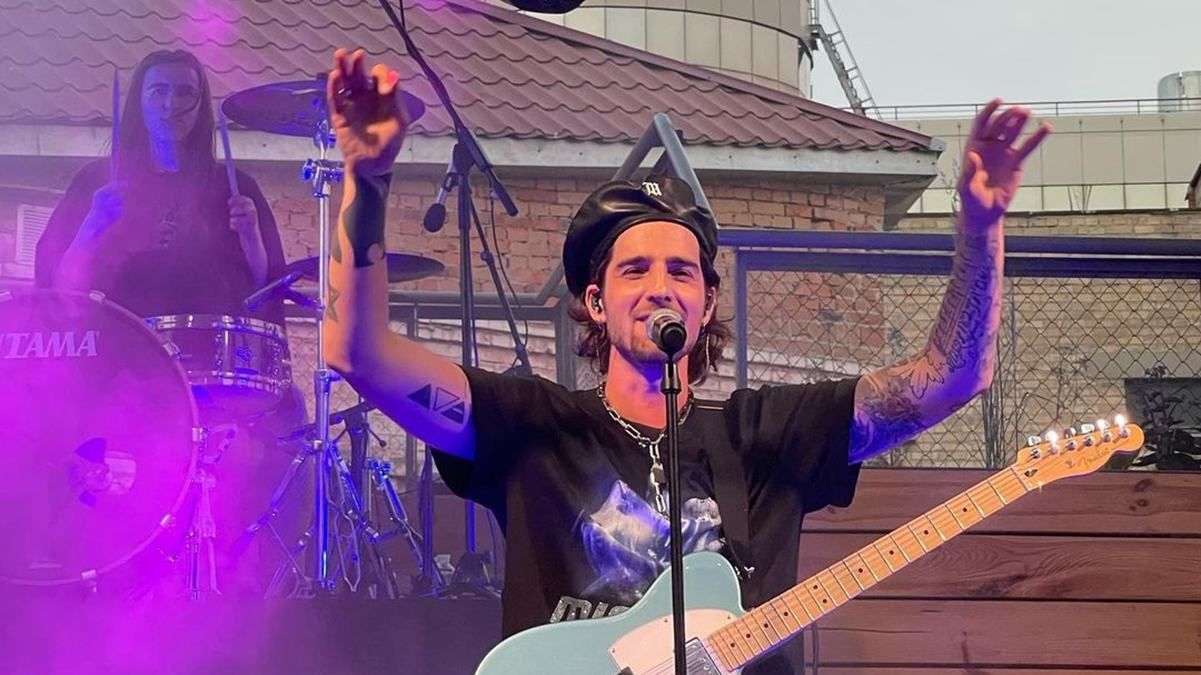 Володимир Дантес дав перший сольний концерт: фото, відео Володимир Дантес дав перший сольний концерт: фото, відео