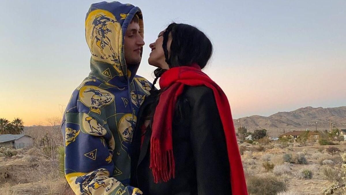 Дуа Липа чувственно поздравила бойфренда с днем рождения Дуа Липа чувственно поздравила бойфренда с днем рождения