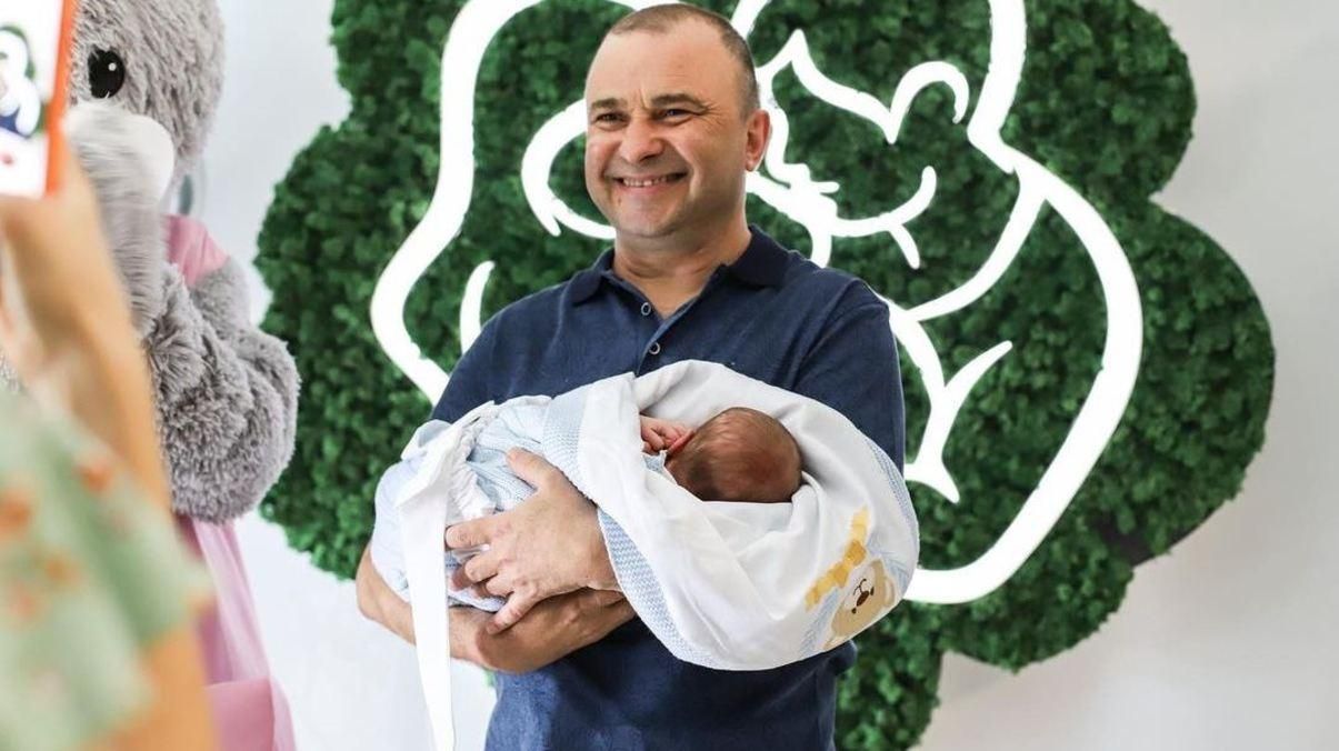 Дружина Віктора Павліка назвала справжнє прізвище чоловіка Дружина Віктора Павліка назвала справжнє прізвище чоловіка