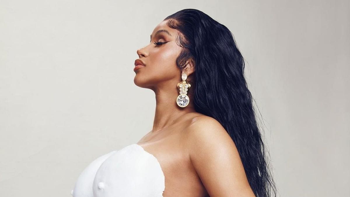 Cardi B вагітна вдруге: сміливі фото Cardi B вагітна вдруге: сміливі фото