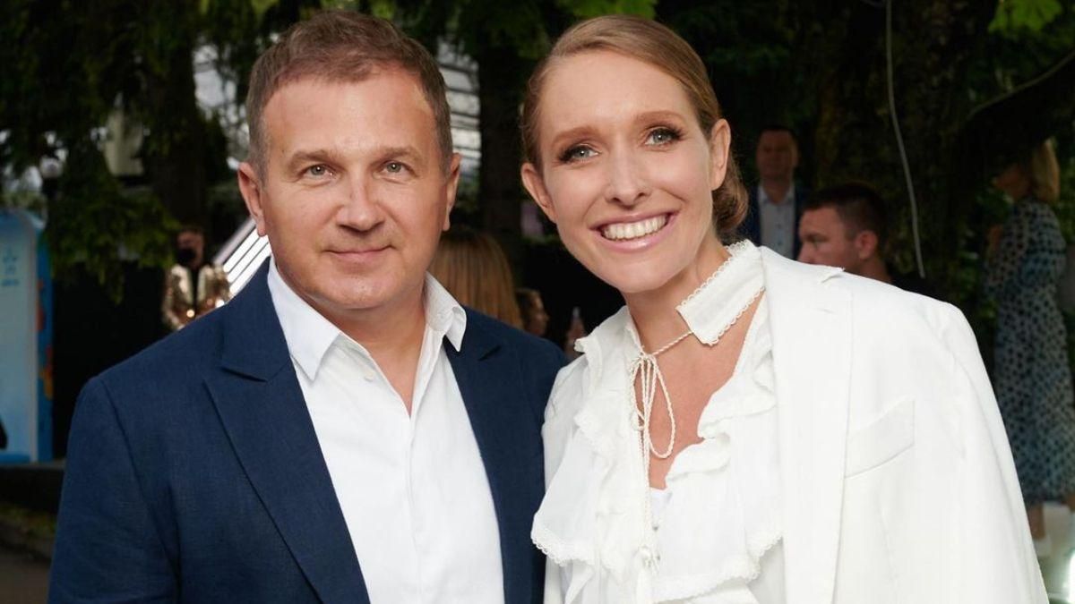 Катя Осадча та Юрій Горбунов позували у Львові: фото Катя Осадча та Юрій Горбунов позували у Львові: фото