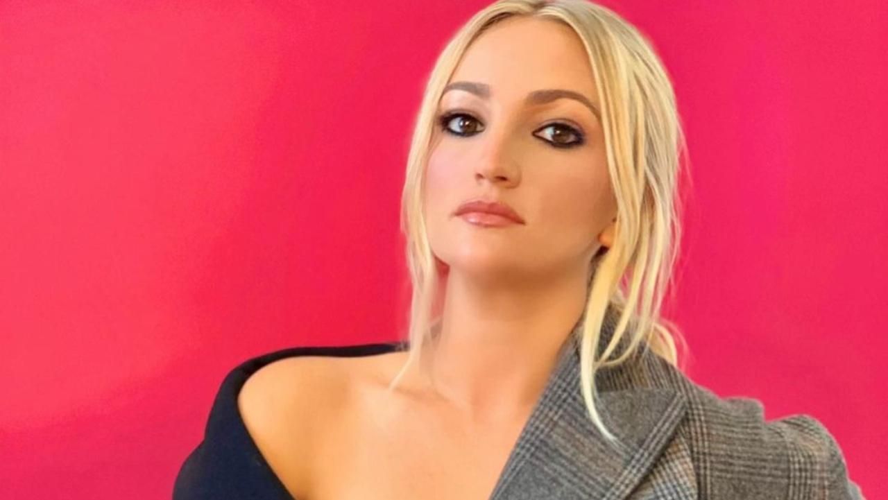 Я сама по себе: сестра Бритни Спирс объяснила, почему не отреагировала на скандал с опекунством Я сама по себе: сестра Бритни Спирс объяснила, почему не отреагировала на скандал с опекунством