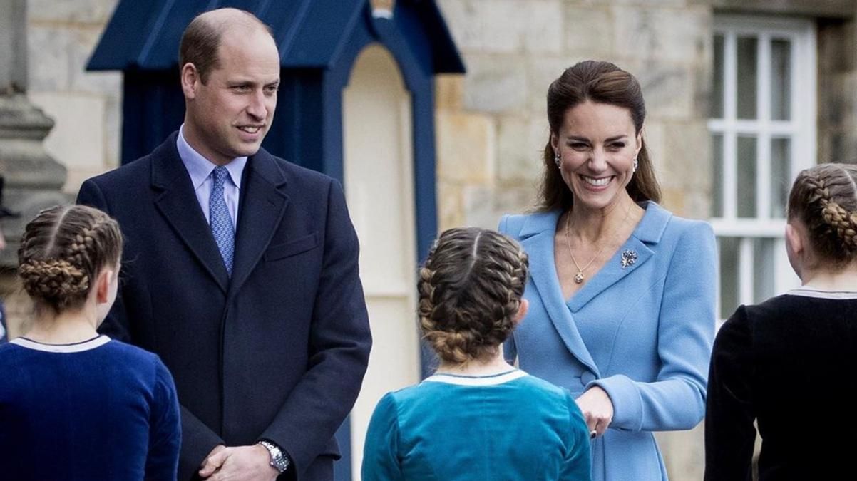 Кейт Міддлтон і принц Вільям взяли сина Джорджа на Євро-2020: фото Кейт Міддлтон і принц Вільям взяли сина Джорджа на Євро-2020: фото