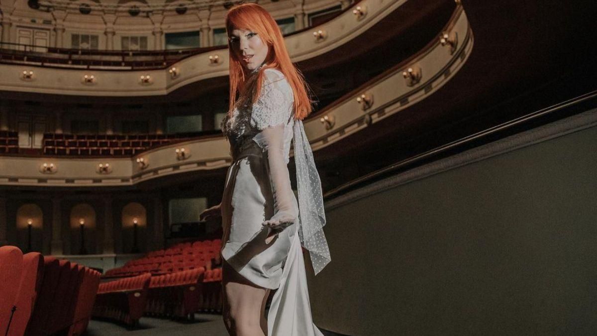 Світлана Тарабарова приголомшила образом у молочній сукні: фото Світлана Тарабарова приголомшила образом у молочній сукні: фото