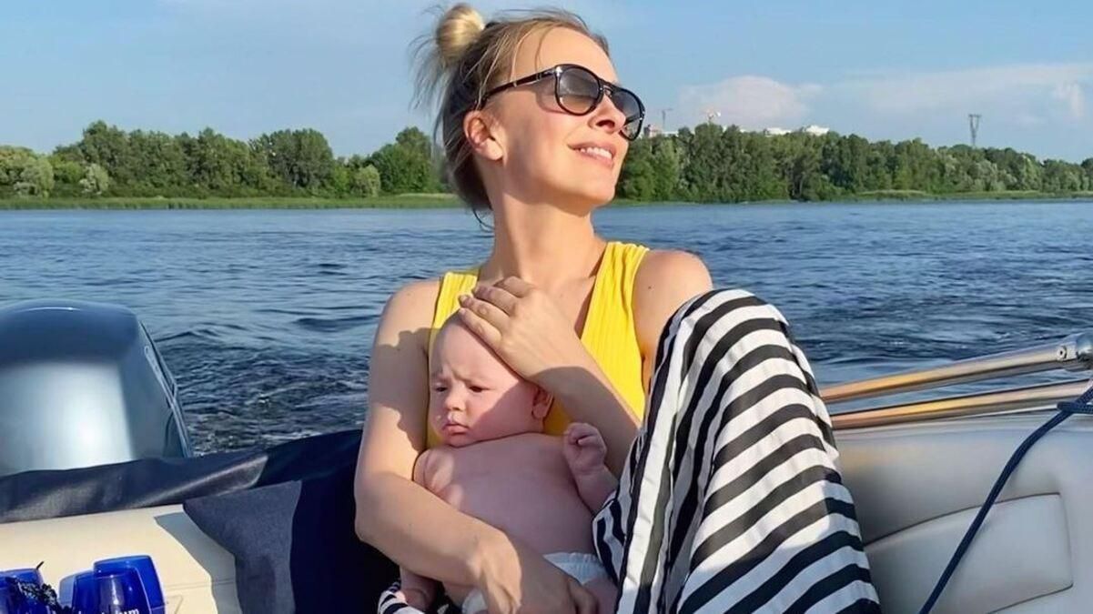 Жизнь стало не моим, - Василиса Фролова о тяжелом состоянии Жизнь стало не моим, - Василиса Фролова о тяжелом состоянии