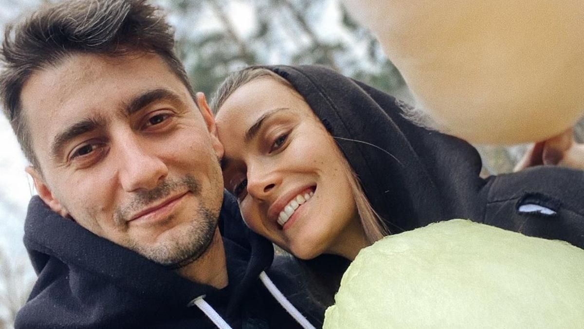 Ксения Мишина пошутила над прической Эллерта: архивное фото Ксения Мишина пошутила над прической Эллерта: архивное фото