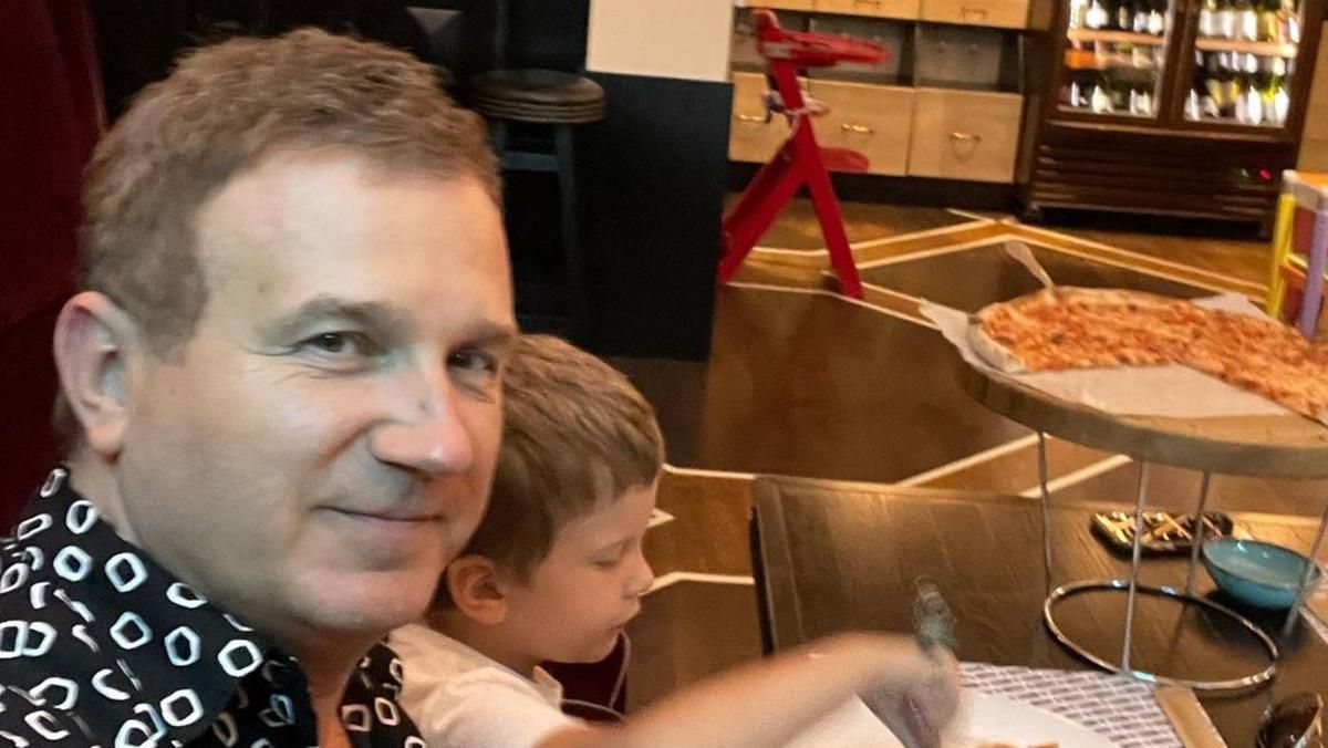 Как Горбунов проводит вечера с сыном, когда не видит Осадчая: фото Как Горбунов проводит вечера с сыном, когда не видит Осадчая: фото