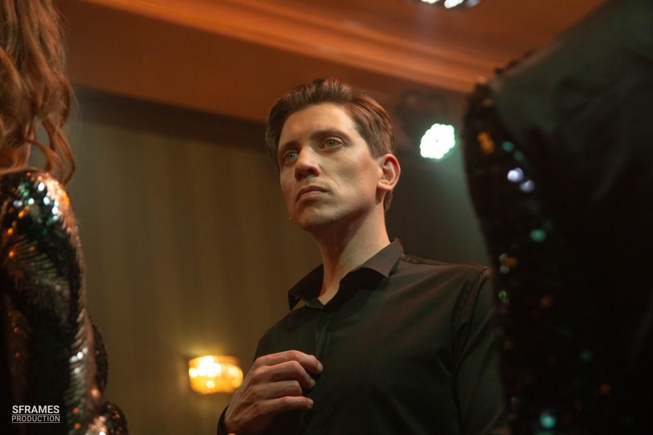 Олівер Альфонсо заспівав у дуеті з українкою: відеокліп Bramoso Олівер Альфонсо заспівав у дуеті з українкою: відеокліп Bramoso