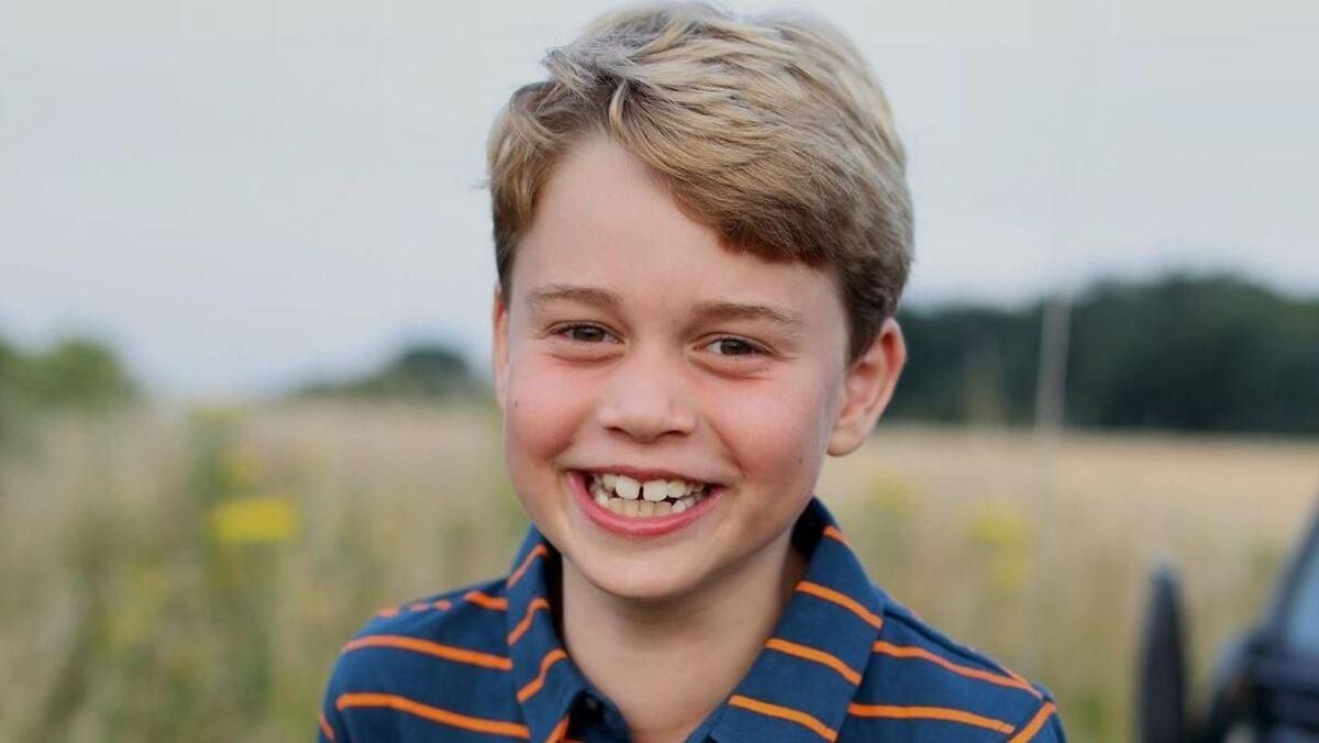 Герцоги Кембриджские показали фото принца Джорджа в его 8-летие