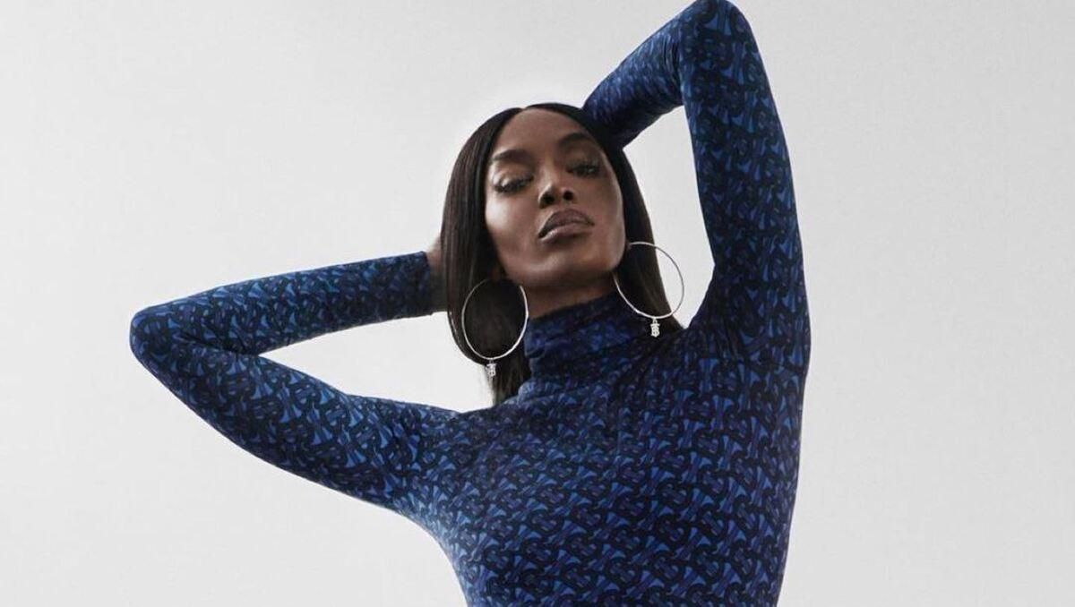 Наомі Кемпбелл вперше вийшла у світ з новонародженою донькою Наомі Кемпбелл вперше вийшла у світ з новонародженою донькою