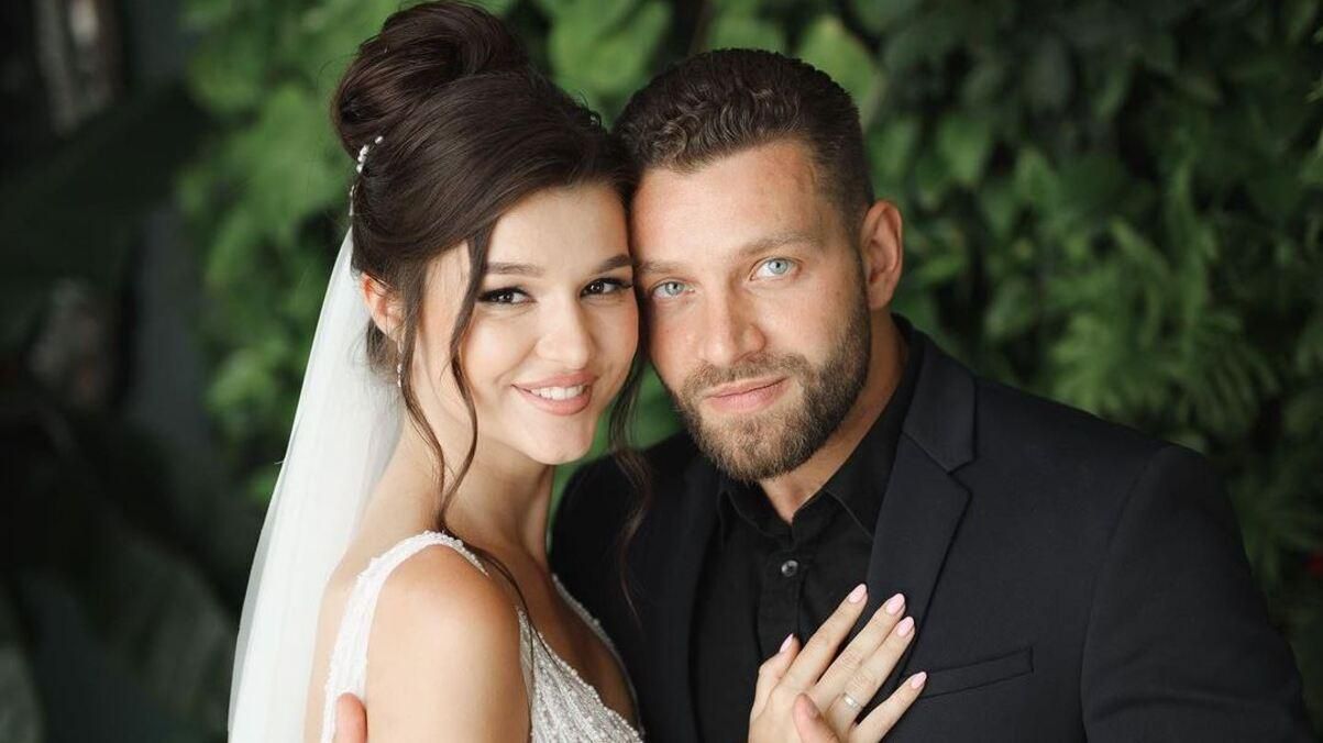 Финалистка Холостяка-11 Юлия Зайка озадачила свадебными фото Финалистка Холостяка-11 Юлия Зайка озадачила свадебными фото