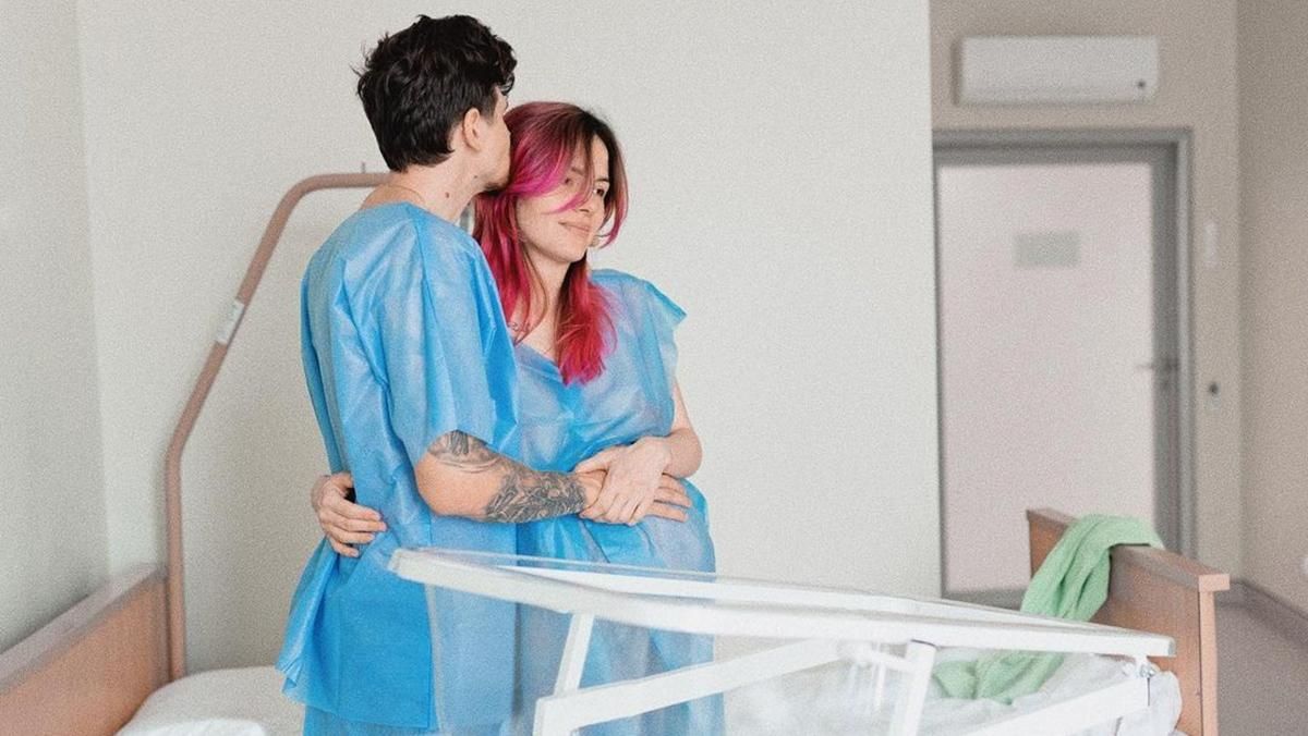 MamaRika делали кесарево сечение: детали ее первых родов MamaRika делали кесарево сечение: детали ее первых родов