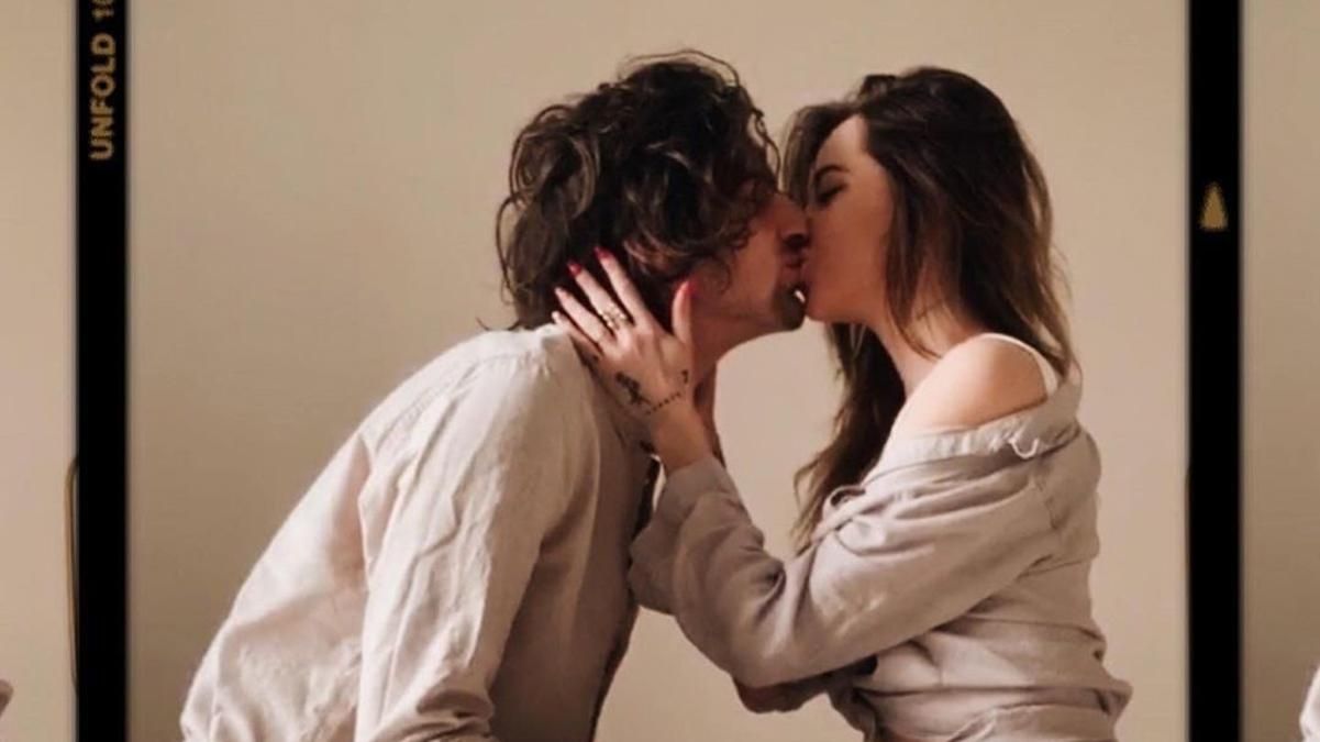 Дантес привітав Дорофєєву з 10-річчям стосунків: архівні відео Дантес привітав Дорофєєву з 10-річчям стосунків: архівні відео