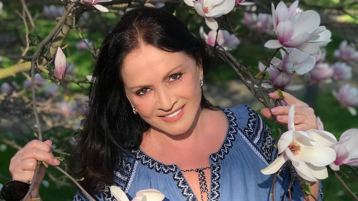 Софія Ротару зібралась в Україну, але виступить на Новій хвилі в Росії Софія Ротару зібралась в Україну, але виступить на Новій хвилі в Росії