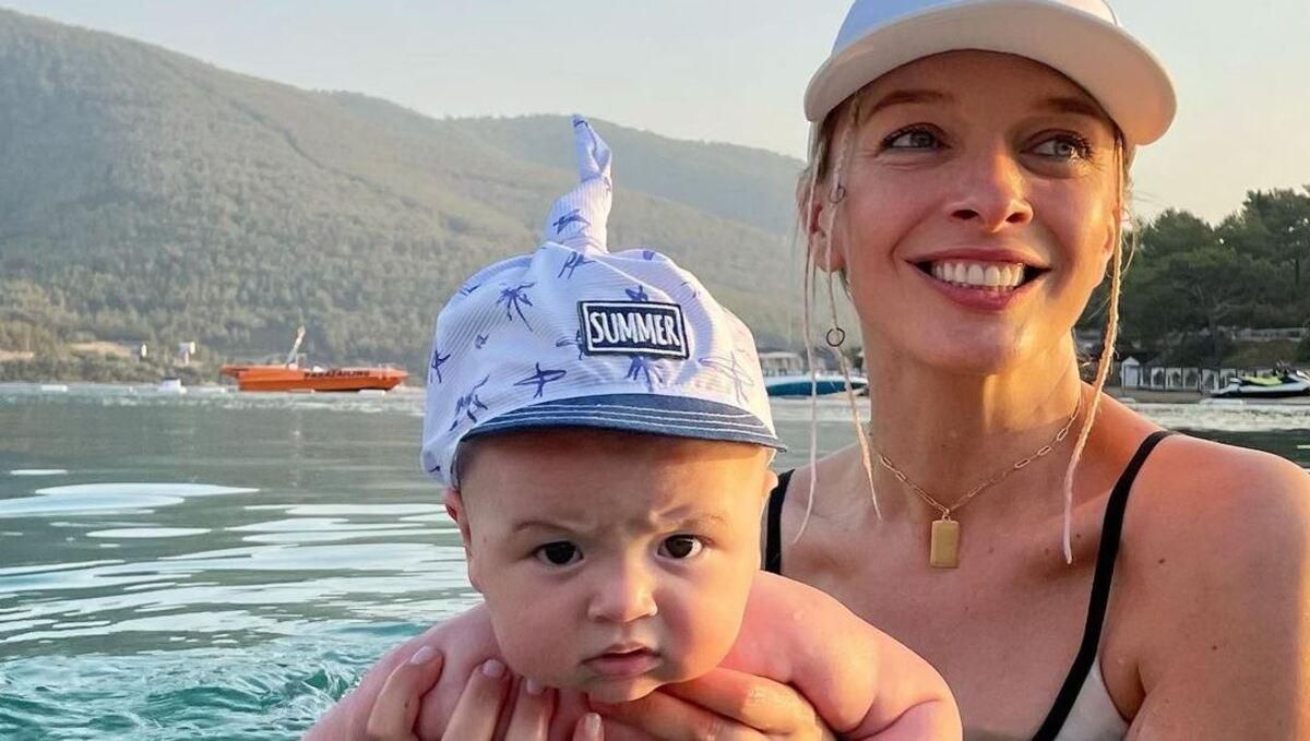 Василіса Фролова поділилась враженнями від відпустки з малим сином Василіса Фролова поділилась враженнями від відпустки з малим сином