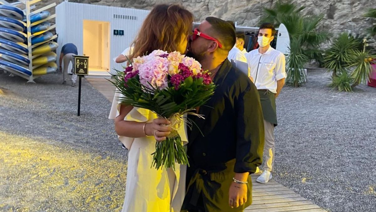 Монатік заспівав для дружини в її день народження: фото та відео Монатік заспівав для дружини в її день народження: фото та відео