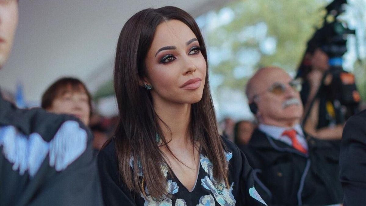 Катерина Кухар побувала на зустрічі з однокласниками: фото Катерина Кухар побувала на зустрічі з однокласниками: фото