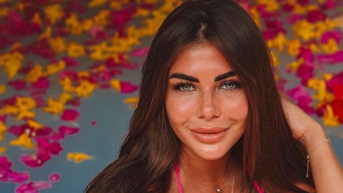 У прямому ефірі: блогерка Софія Стужук зробила пластичні операції в Едгара Камінського - Новини шоу-бізнесу - Showbiz У прямому ефірі: блогерка Софія Стужук зробила пластичні операції в Едгара Камінського - Новини шоу-бізнесу - Showbiz