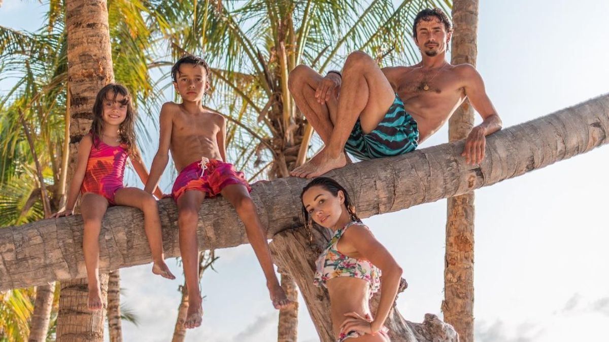 Катерина Кухар з чоловіком і дітьми відпочиває в Одесі: фото - Новини шоу-бізнесу - Showbiz Катерина Кухар з чоловіком і дітьми відпочиває в Одесі: фото - Новини шоу-бізнесу - Showbiz