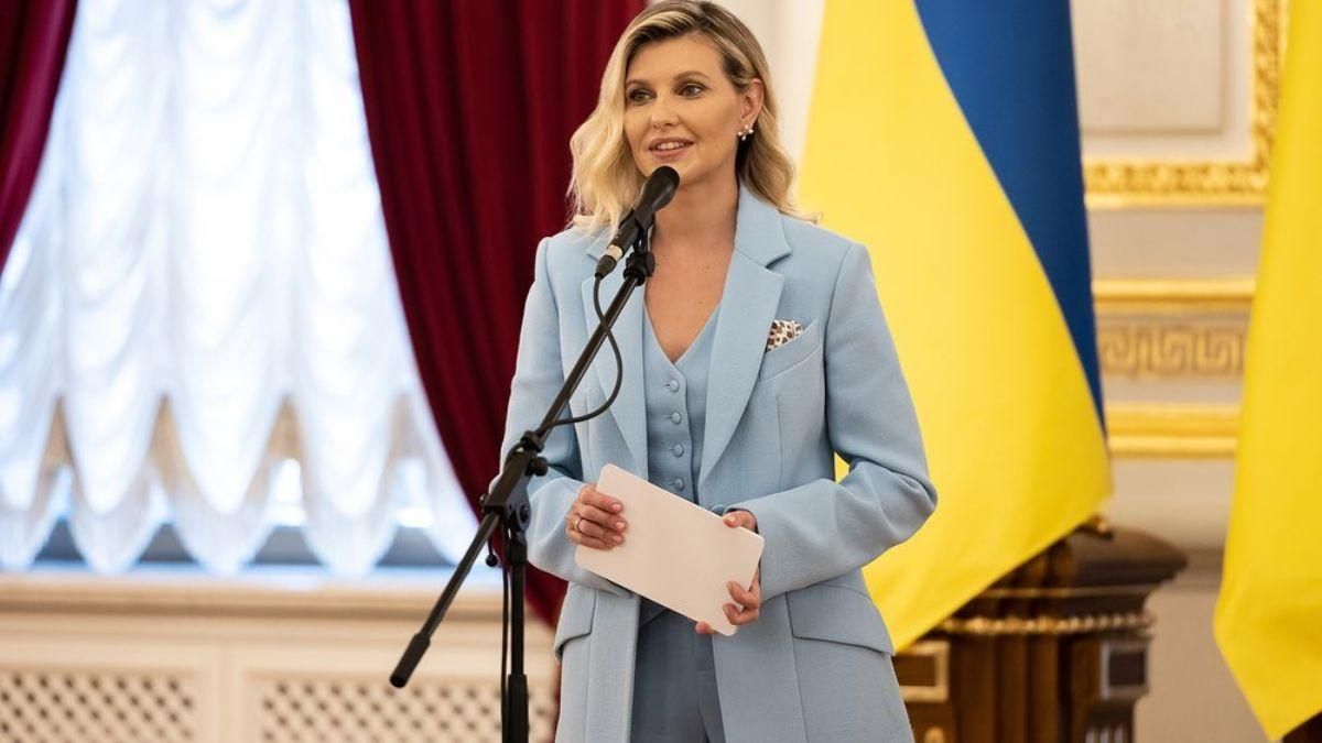 Елена Зеленская появилась на официальной встрече в голубом костюме: фото нового выхода